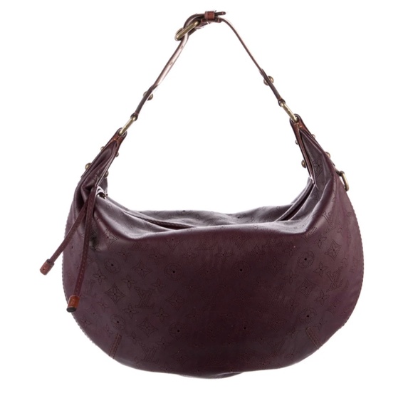 Louis Vuitton Monogram Mahina Otanah bag - Picture 3 of 10